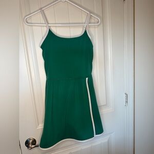 Pickleball tennis dress w/ built in pockets - Kelly green with white piping S